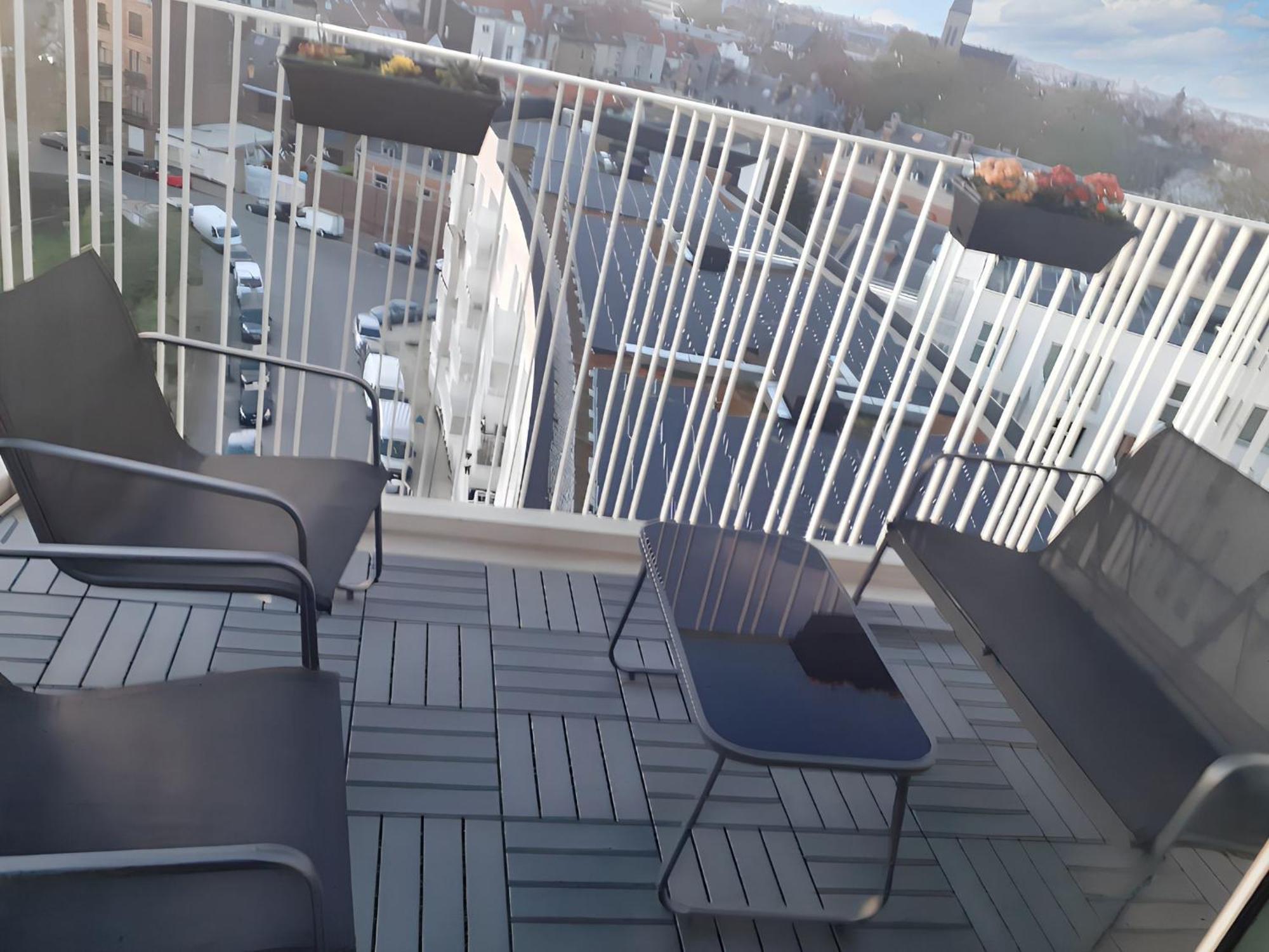 בריסל Modern Apartment In Cureghem Anderlecht 134 M² + Terrace מראה חיצוני תמונה