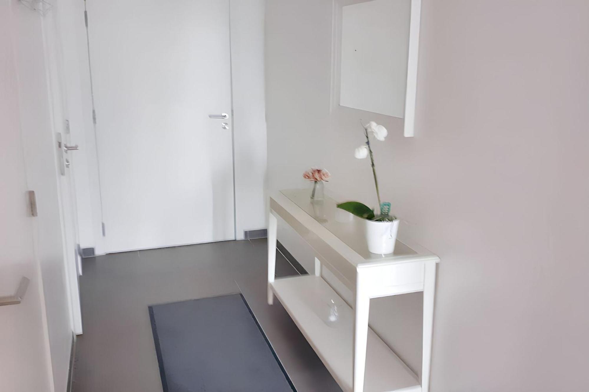 בריסל Modern Apartment In Cureghem Anderlecht 134 M² + Terrace מראה חיצוני תמונה