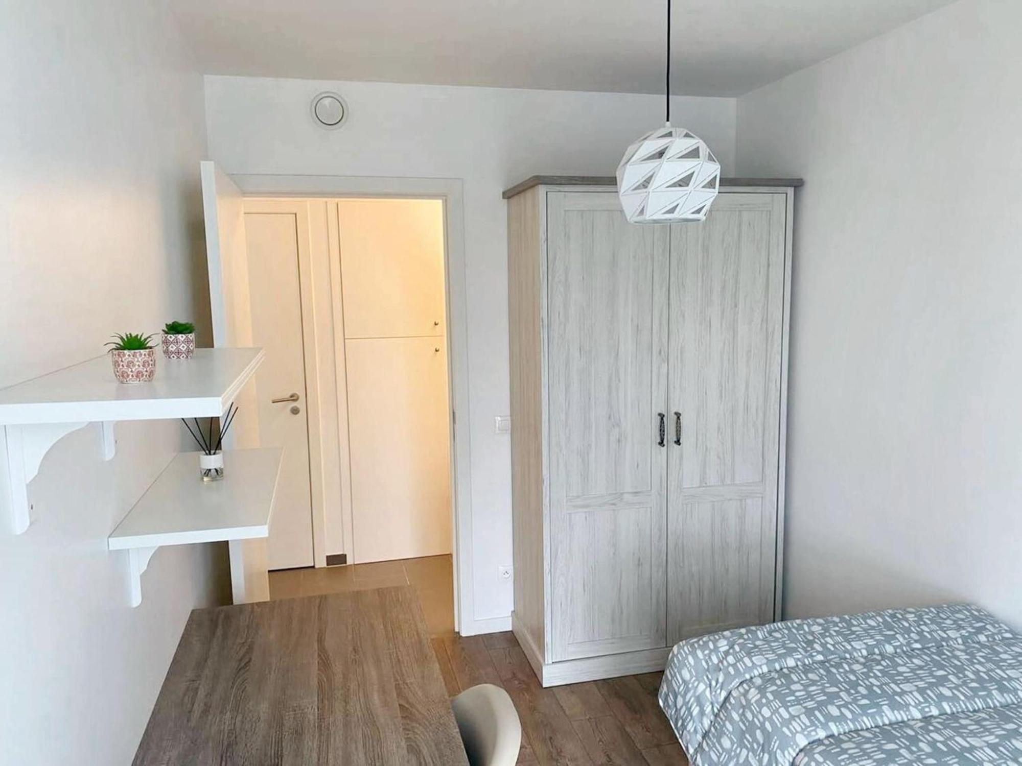 בריסל Modern Apartment In Cureghem Anderlecht 134 M² + Terrace מראה חיצוני תמונה